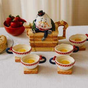 Dept 56 Storybook Humpty Dumpty Teapot & 4 Cups Set w/ Box Handpainted